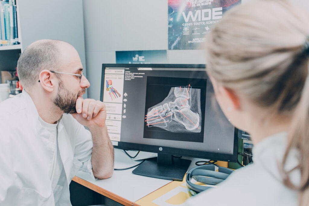 8h0a2321_3_orig Image